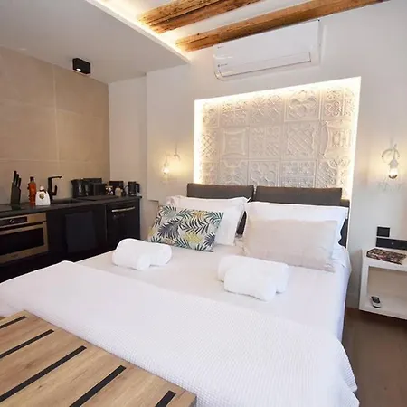 Murofinto Homes Corfu (city)