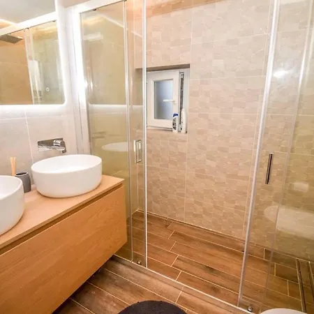 Murofinto Homes Corfu (city)