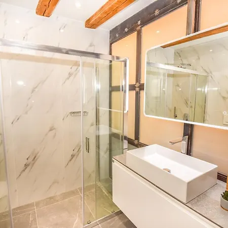 Murofinto Homes * Corfu (city)