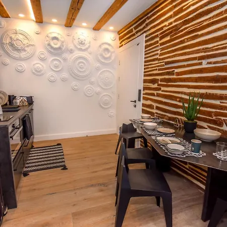 Murofinto Homes 公寓 *